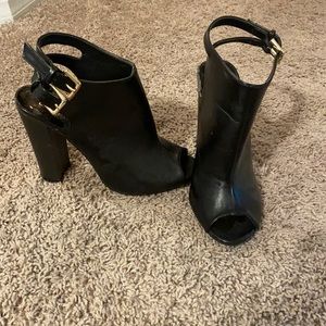 Liliana buckle heels